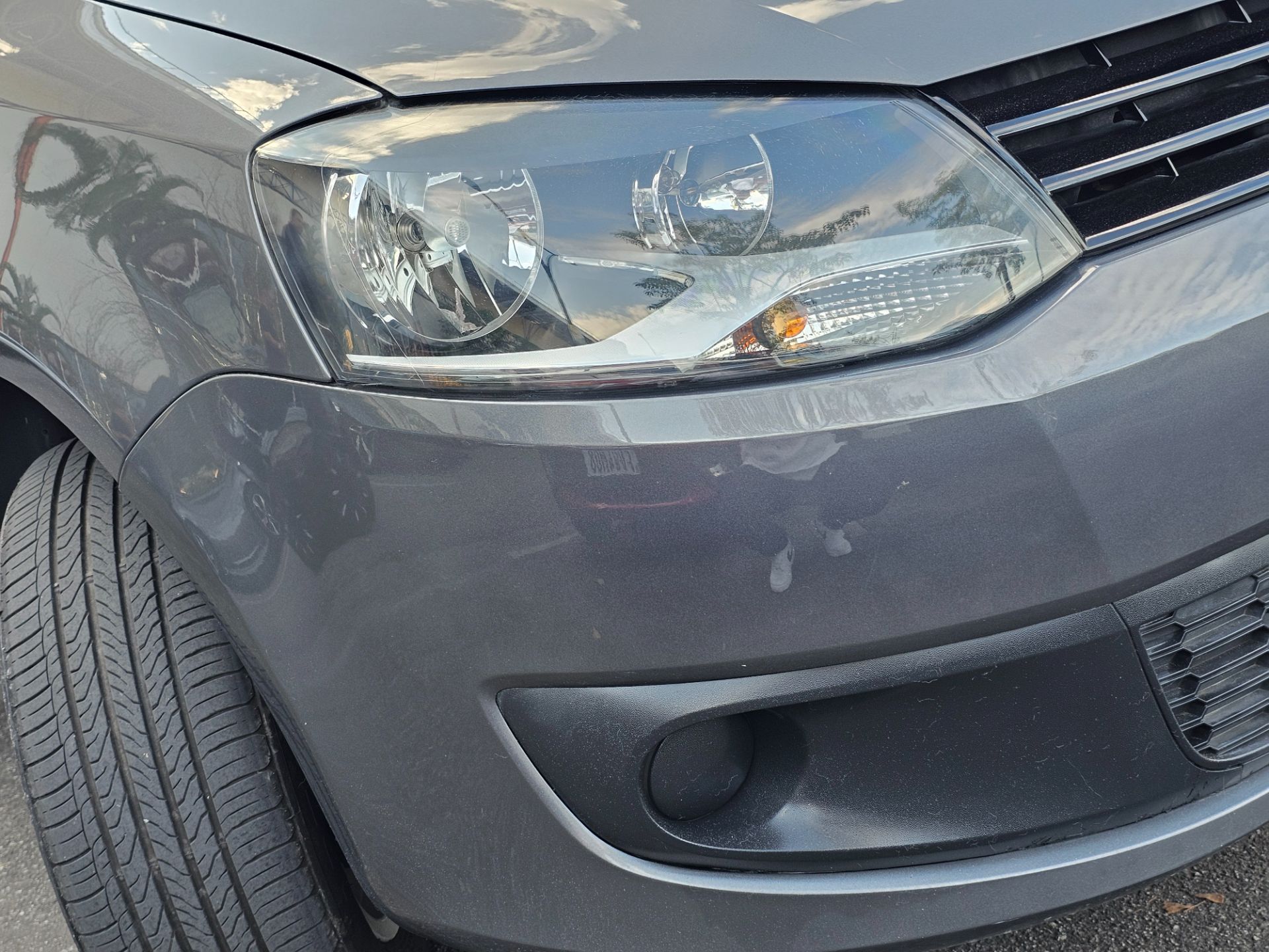 VOLKSWAGEN FOX