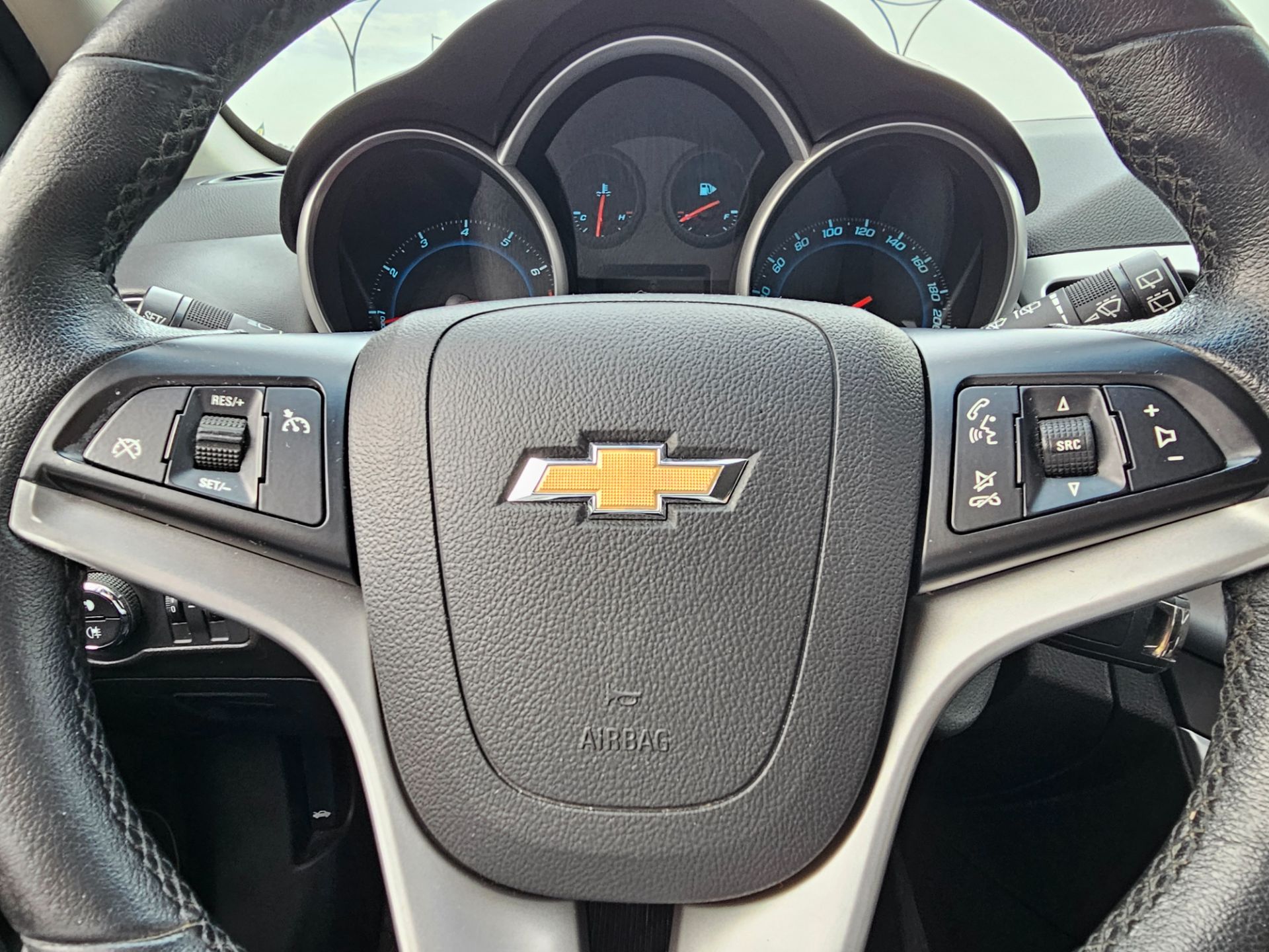 CHEVROLET CRUZE