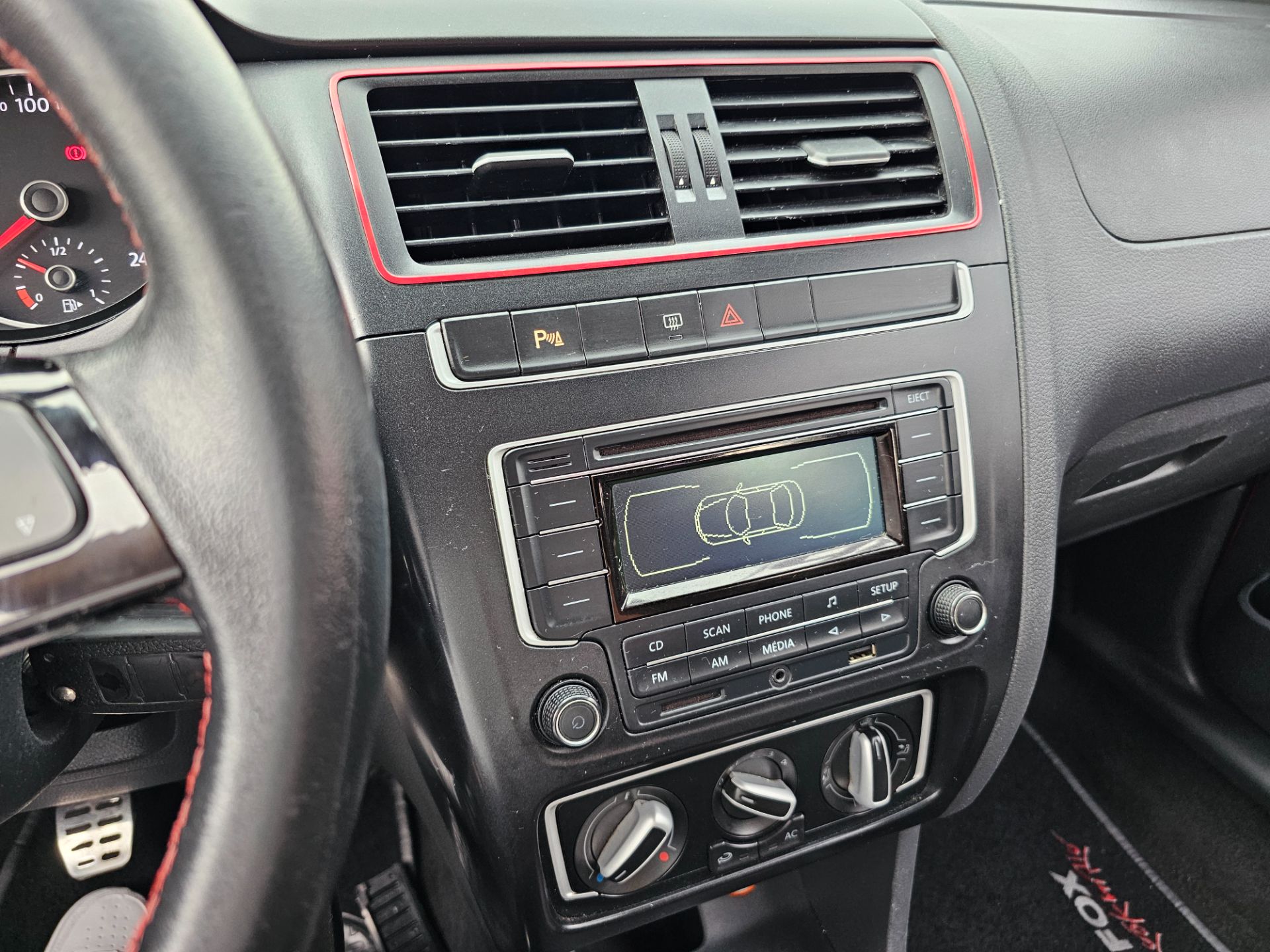 VOLKSWAGEN FOX