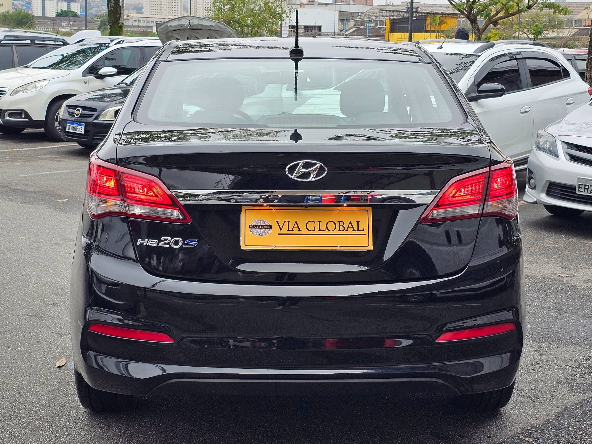 HYUNDAI HB20S