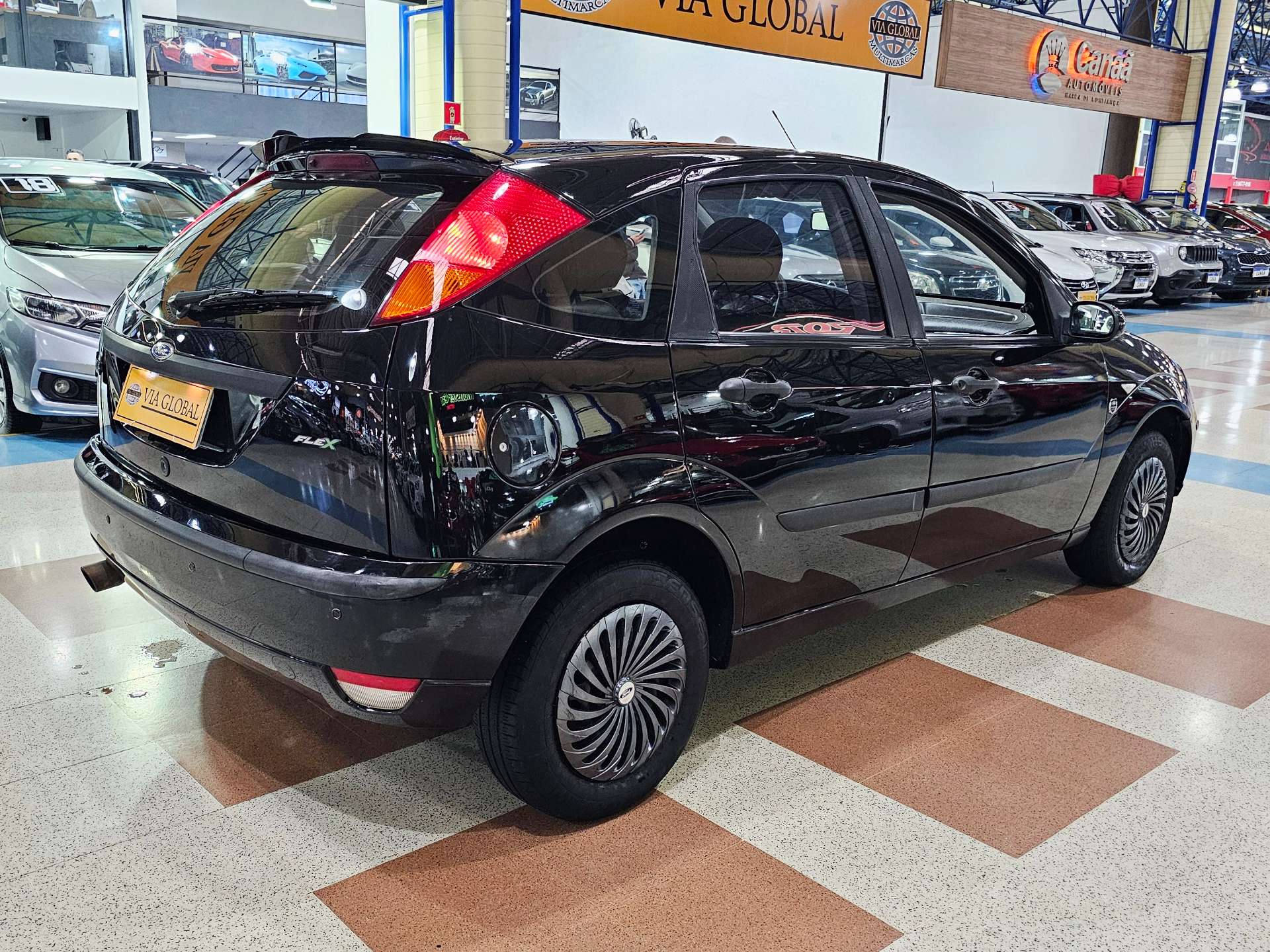 FORD FOCUS