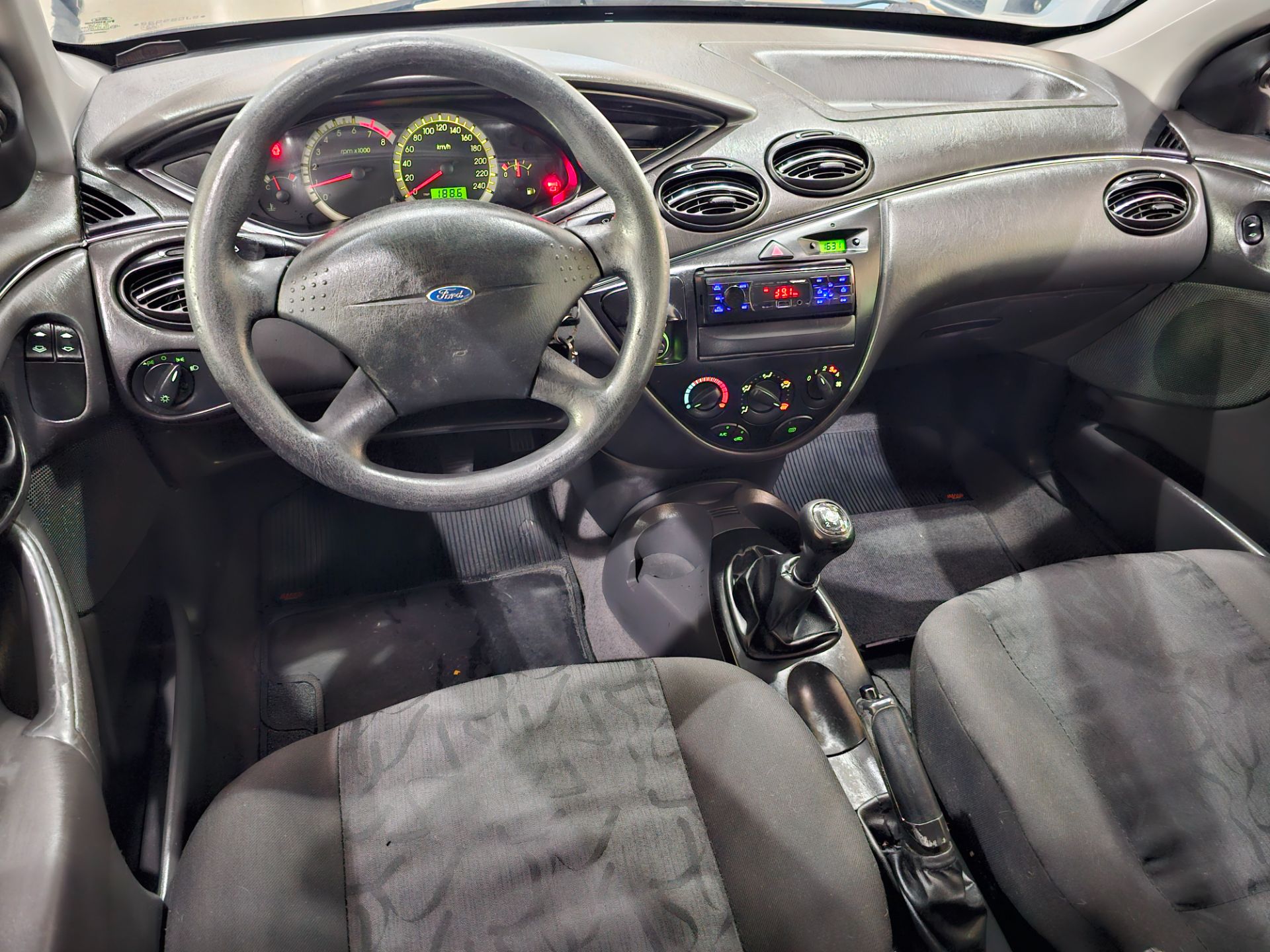 FORD FOCUS