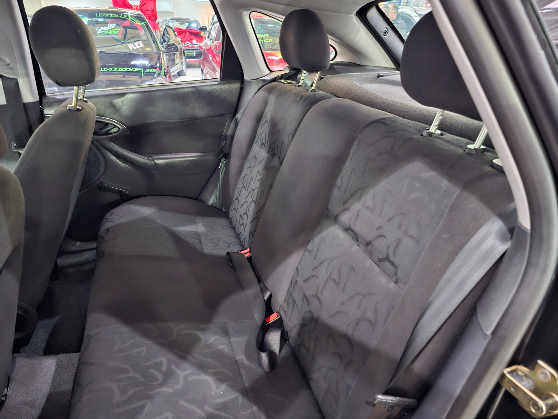 FORD FOCUS