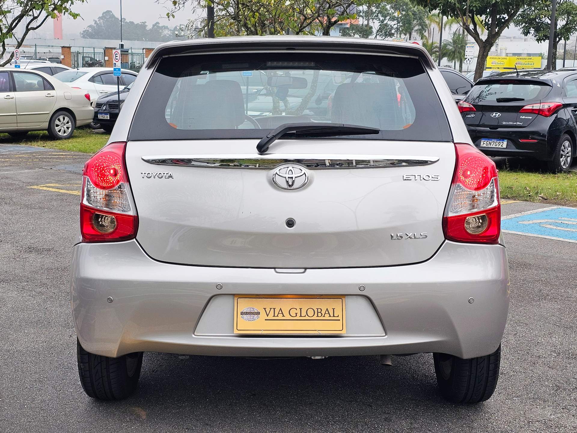 TOYOTA ETIOS