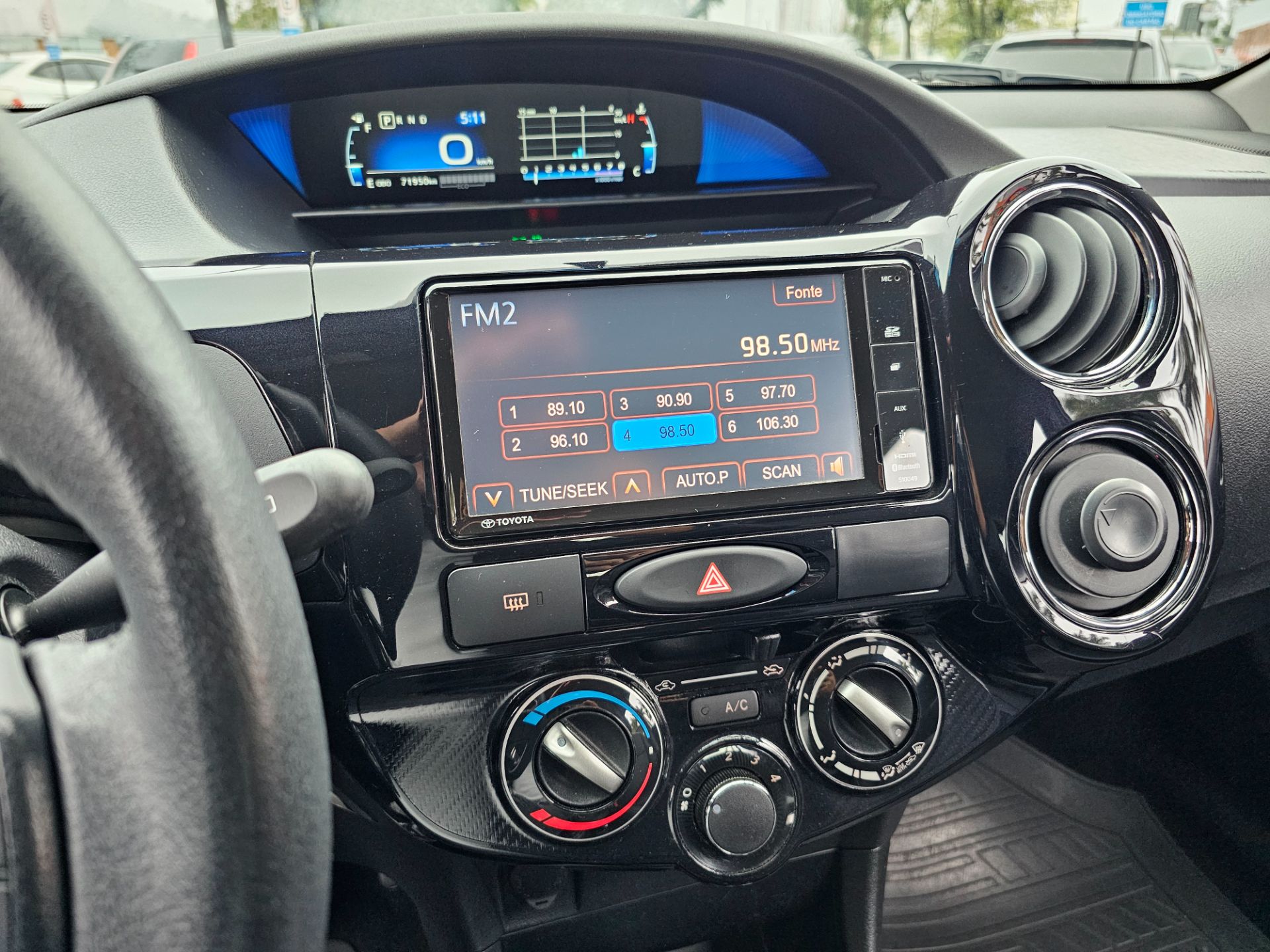 TOYOTA ETIOS
