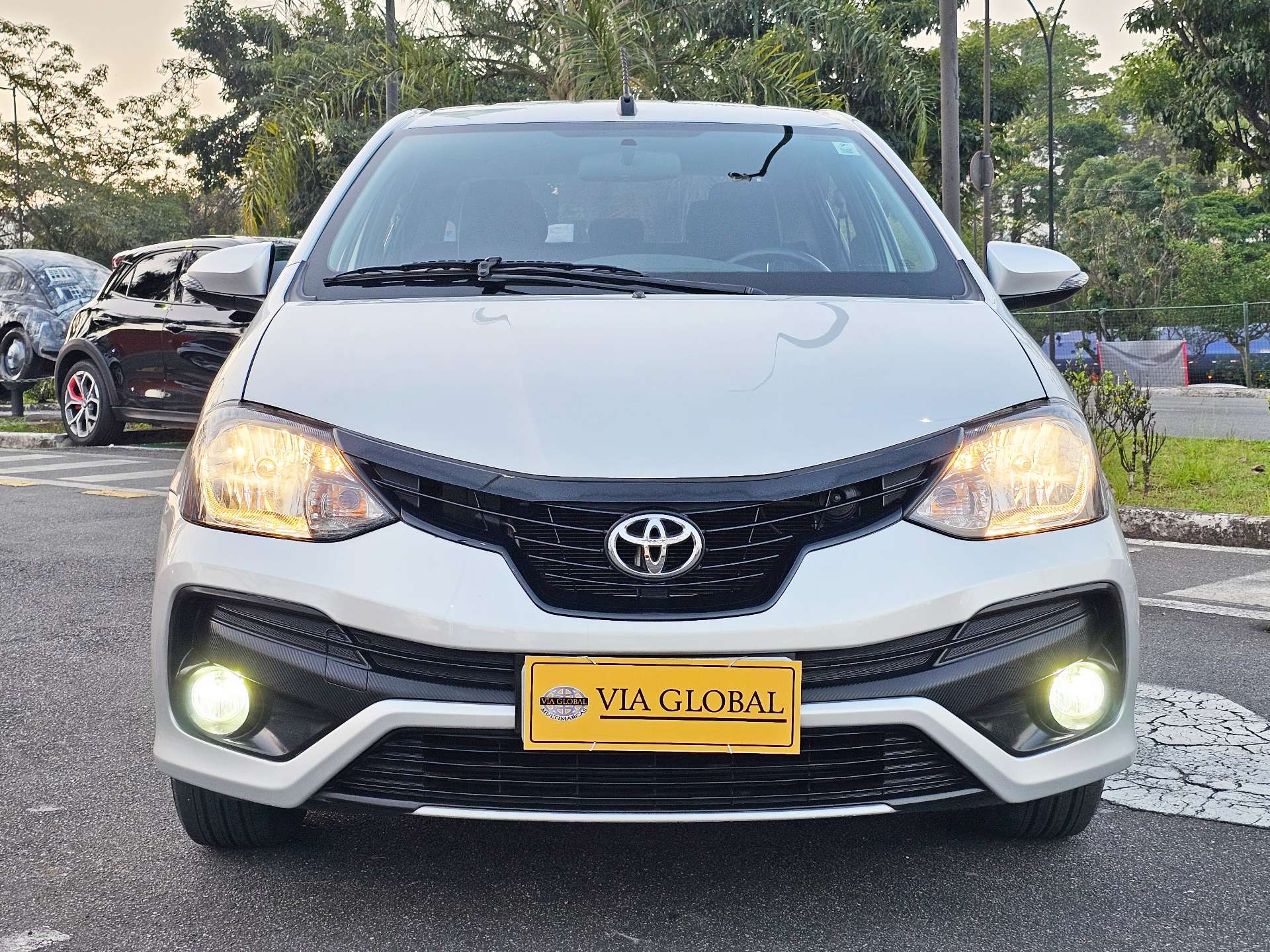 TOYOTA ETIOS