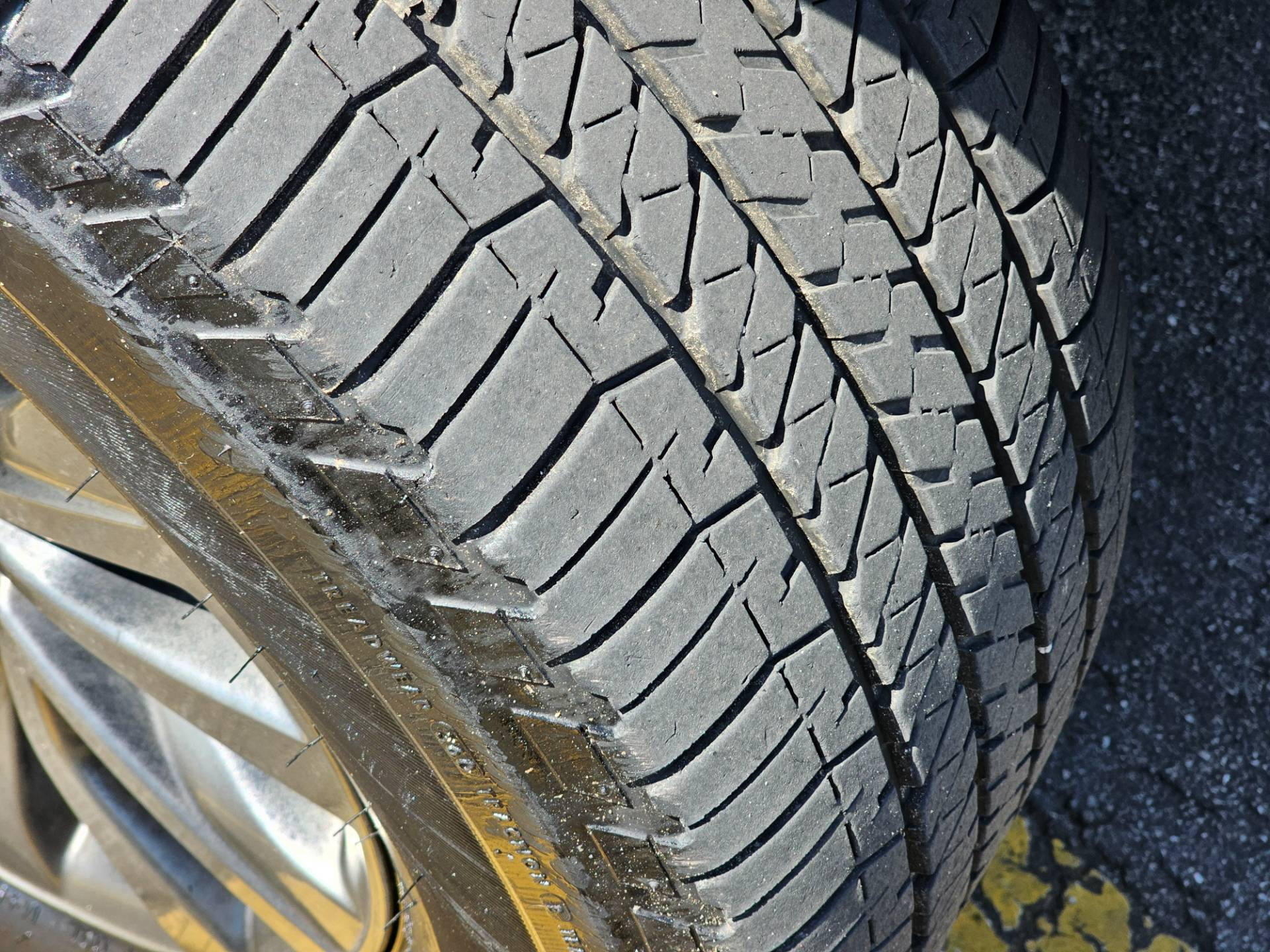 TOYOTA HILUX SW4