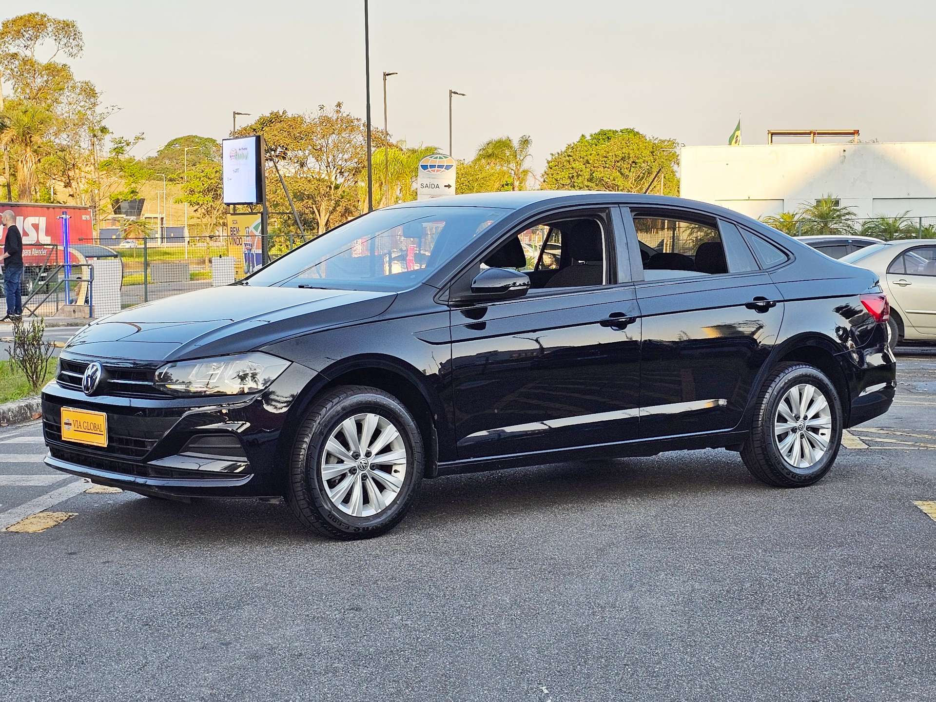 VOLKSWAGEN VIRTUS