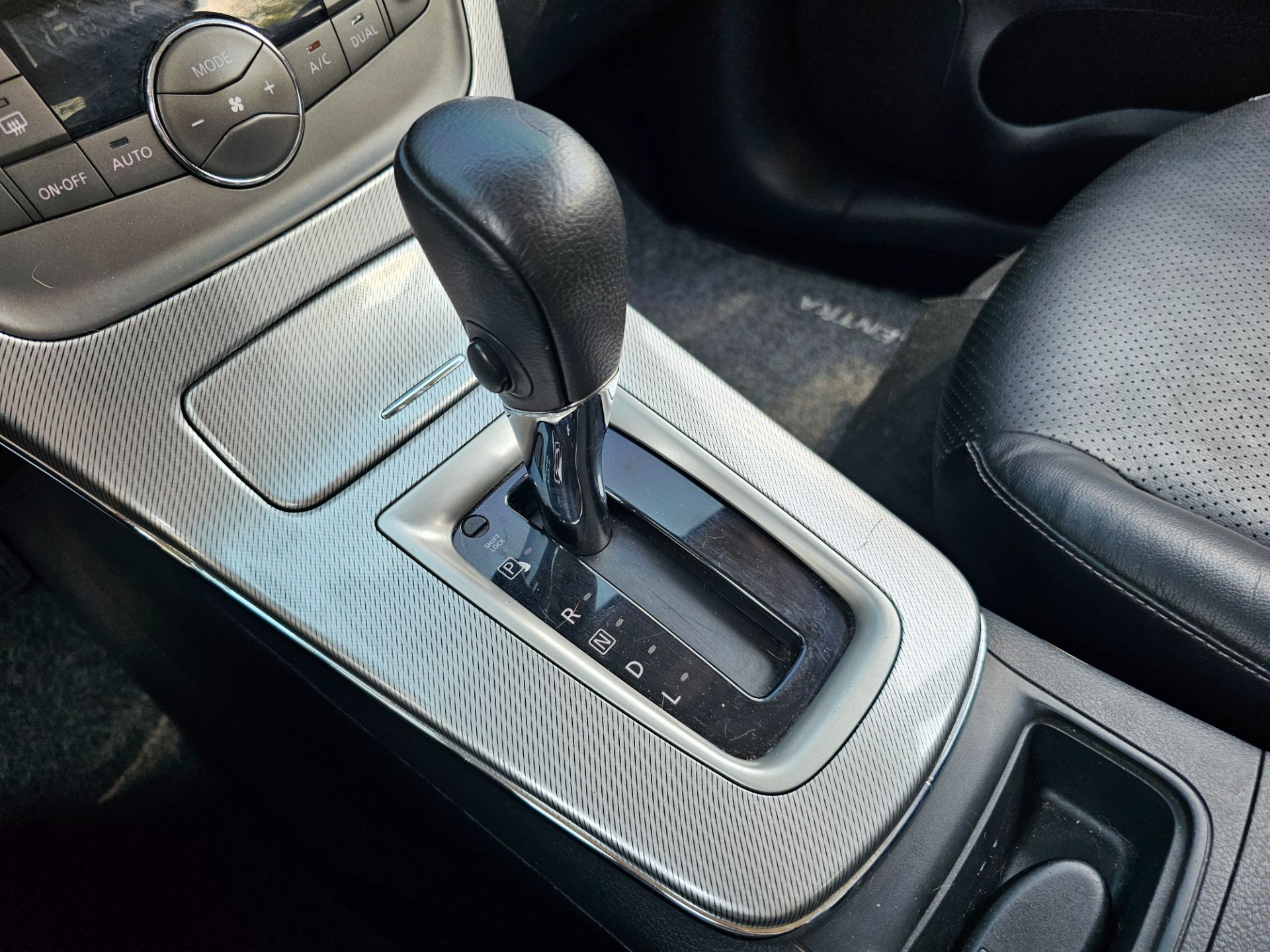 NISSAN SENTRA