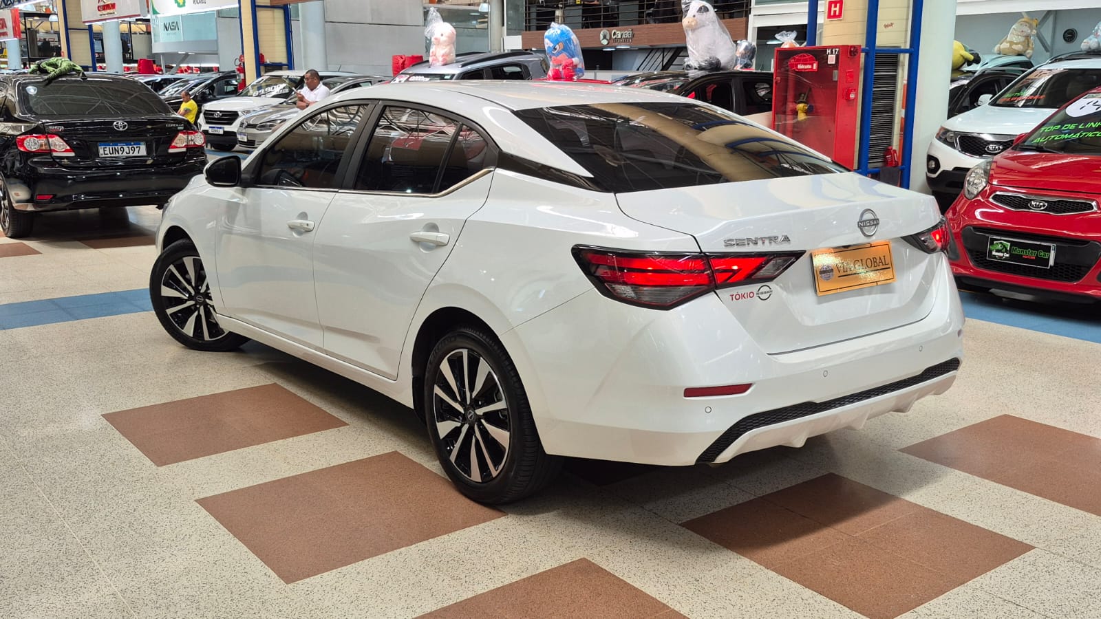 NISSAN SENTRA
