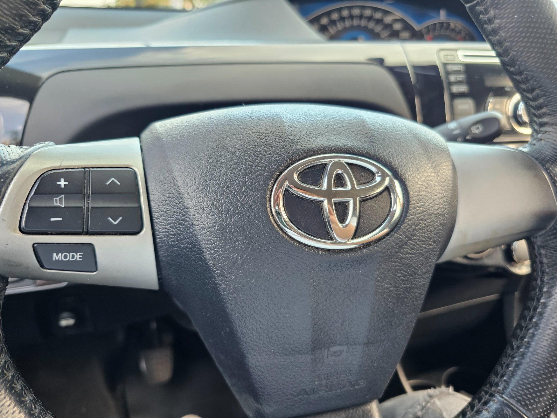 TOYOTA ETIOS CROSS