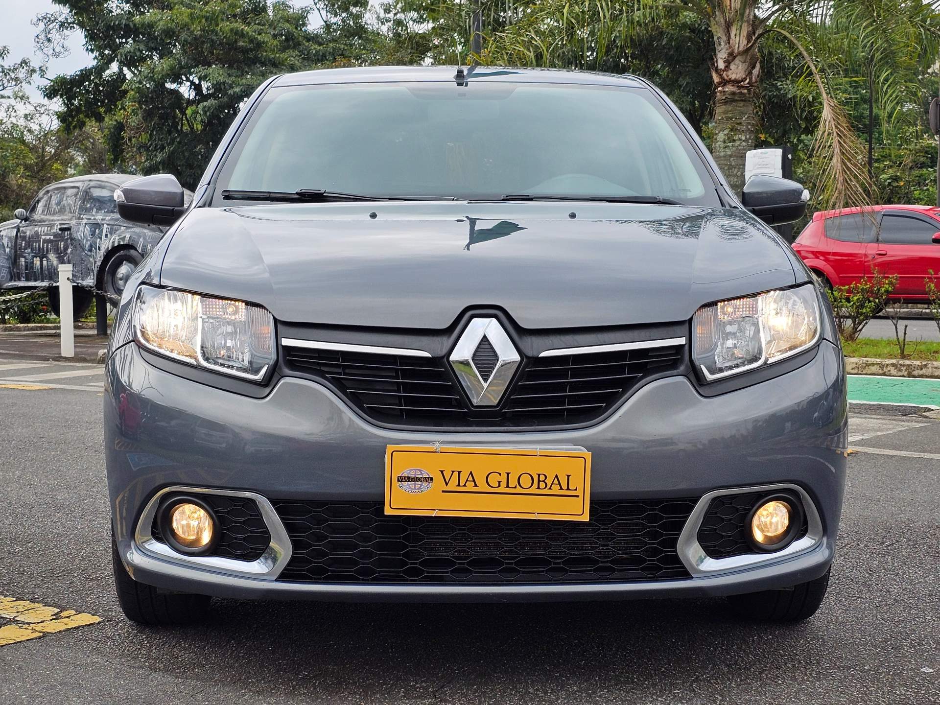 RENAULT SANDERO