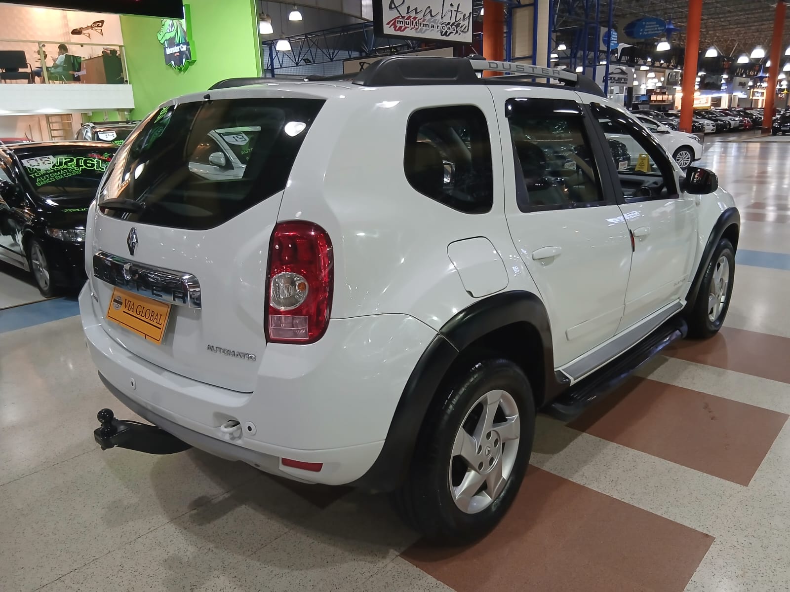 RENAULT DUSTER
