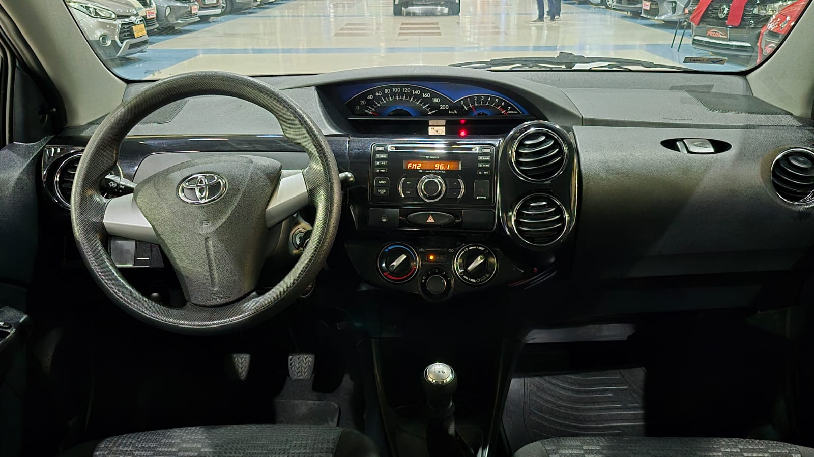 TOYOTA ETIOS