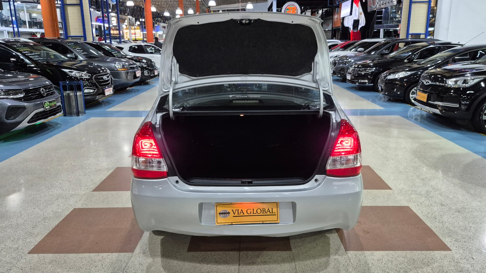 TOYOTA ETIOS