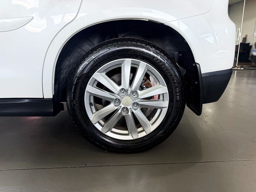 MITSUBISHI ASX