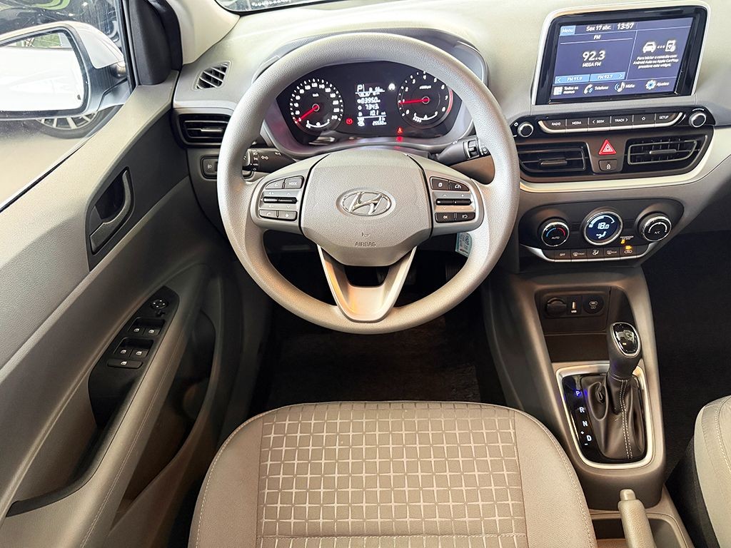 HYUNDAI HB20S