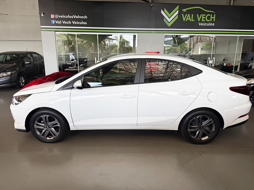 HYUNDAI HB20S