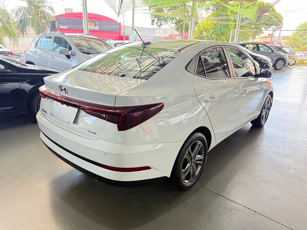 HYUNDAI HB20S