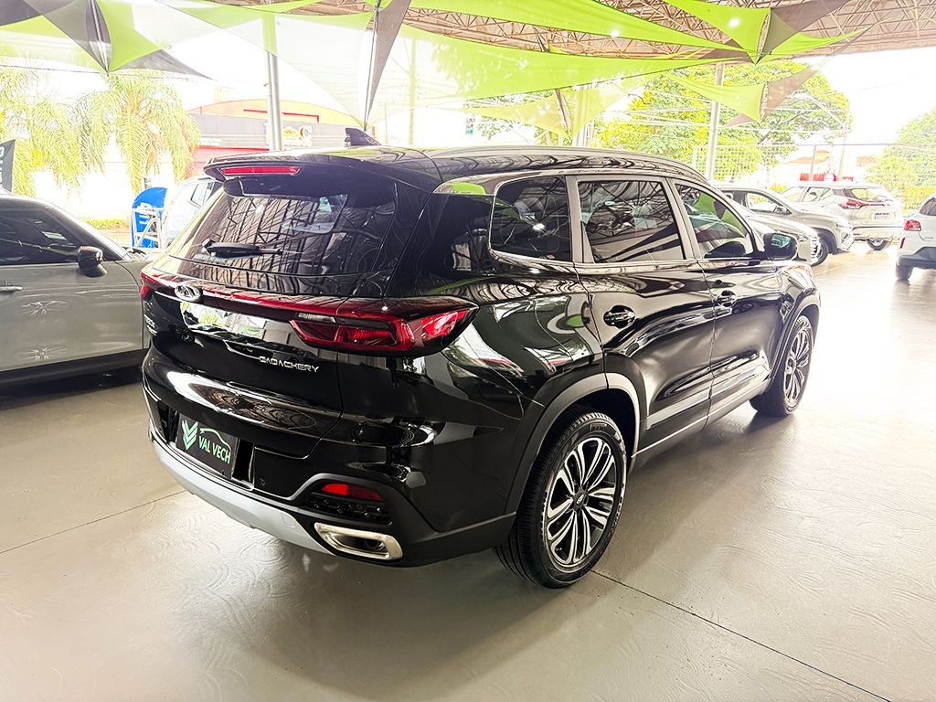 CHERY TIGGO 8