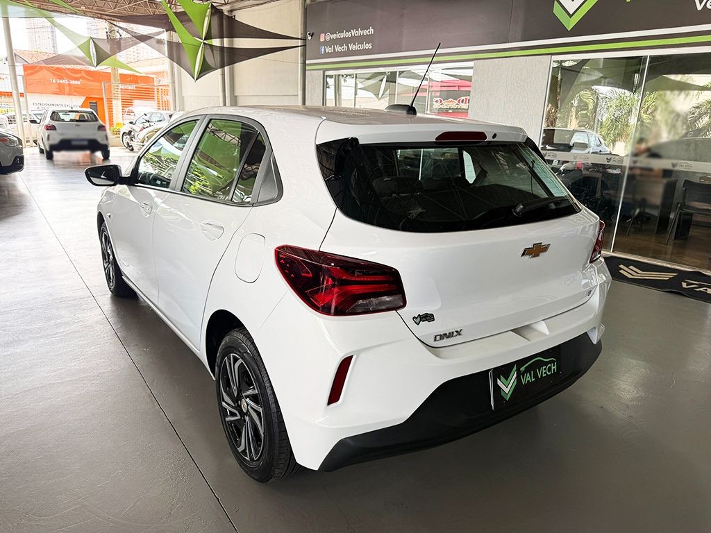 CHEVROLET ONIX