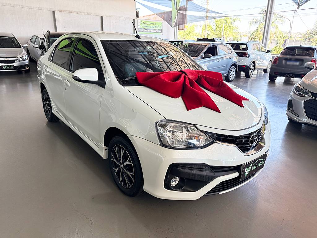 TOYOTA ETIOS