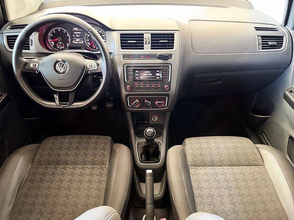 VOLKSWAGEN FOX