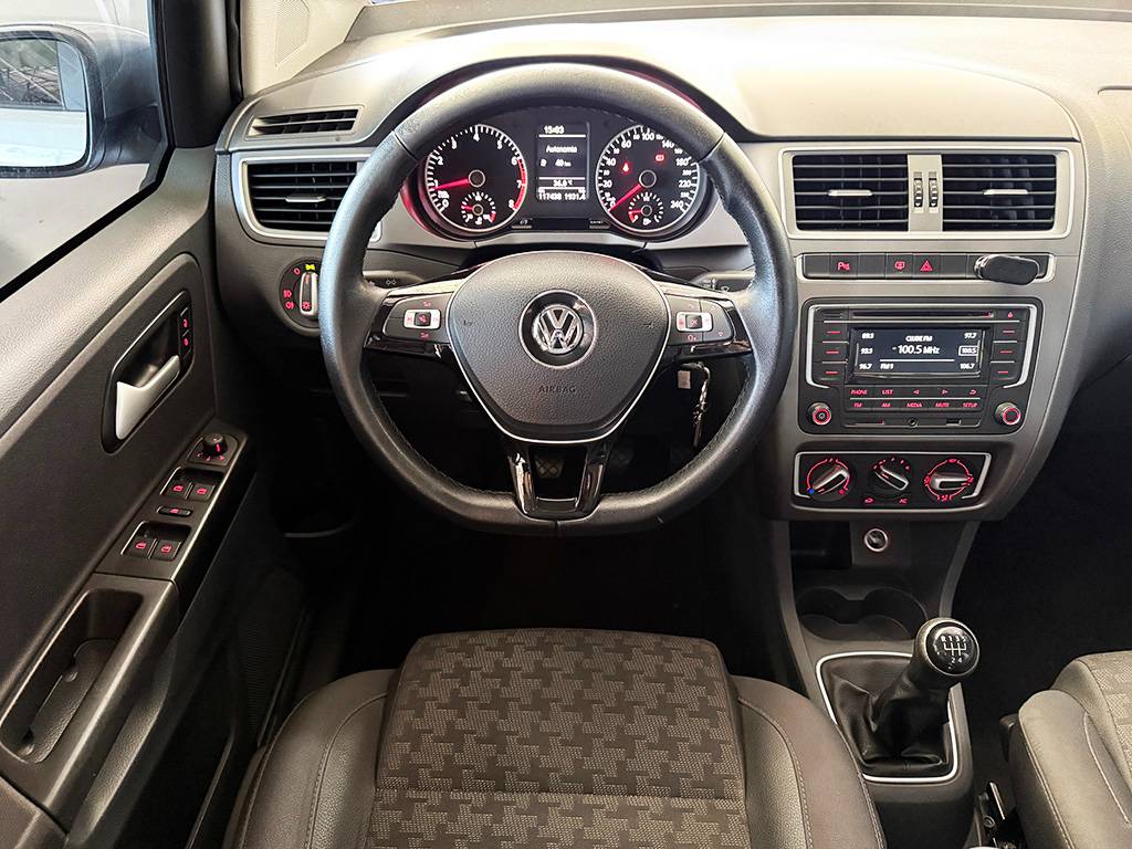 VOLKSWAGEN FOX