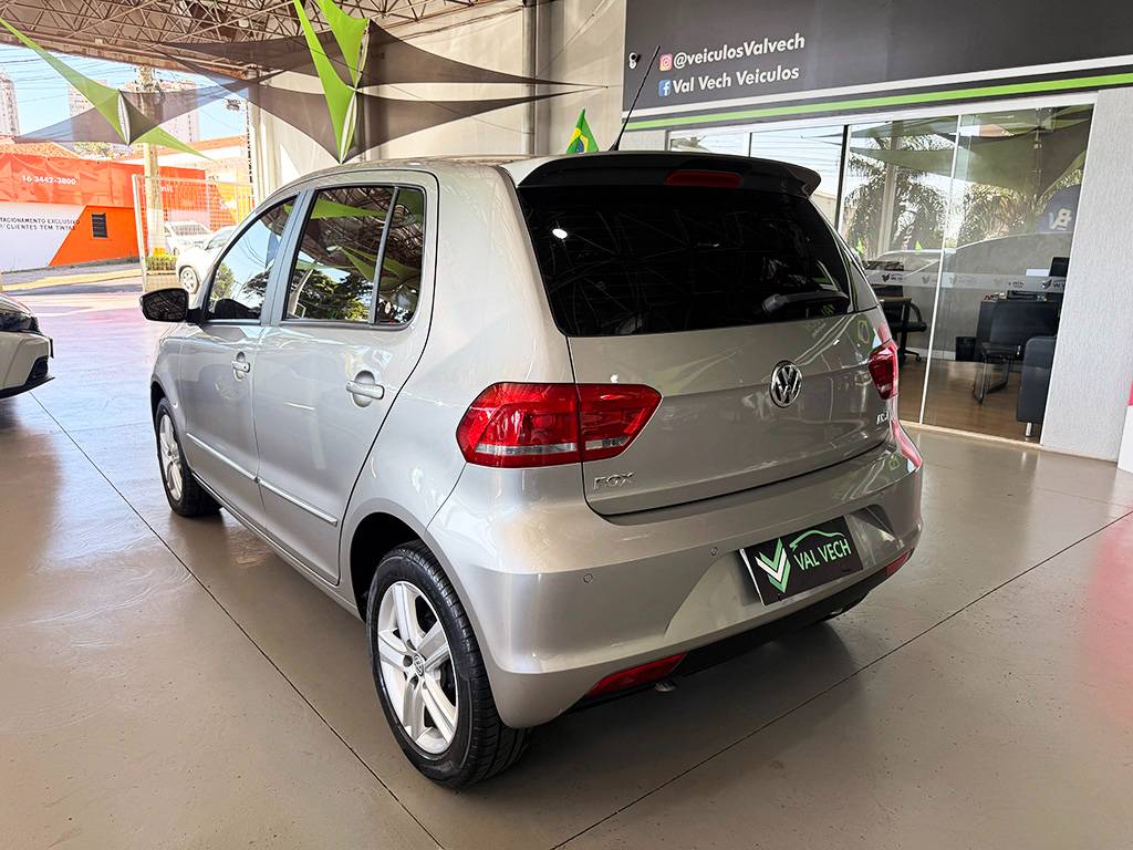 VOLKSWAGEN FOX