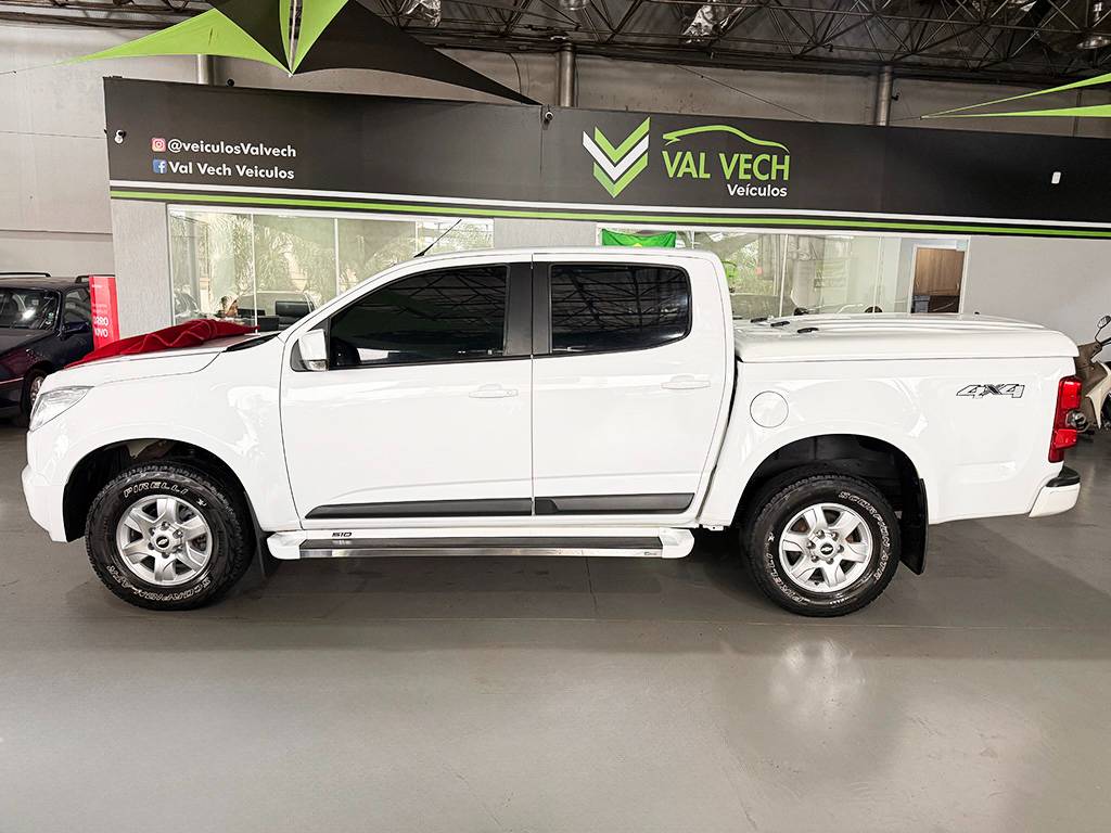 CHEVROLET S10