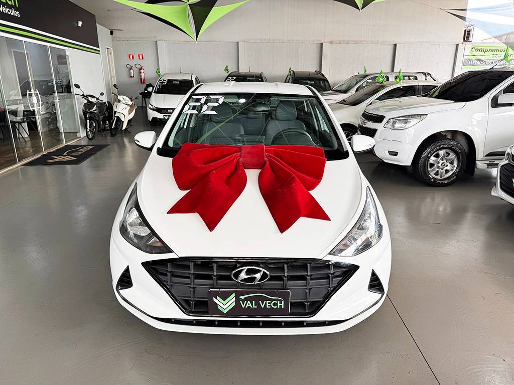 HYUNDAI HB20