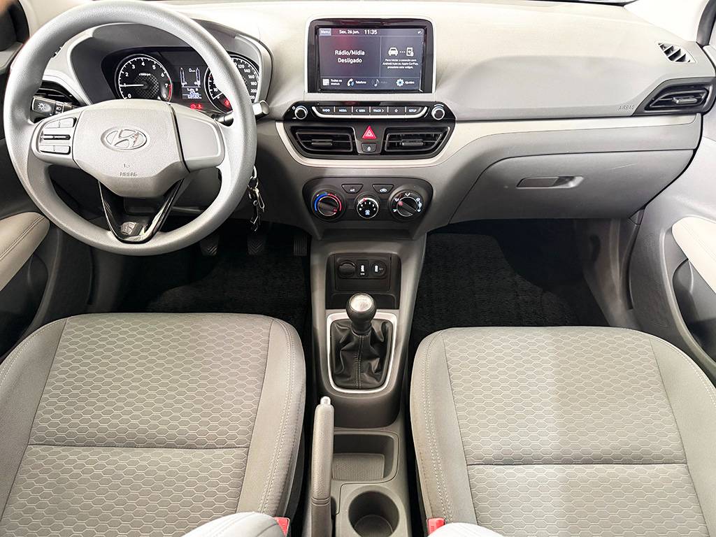 HYUNDAI HB20