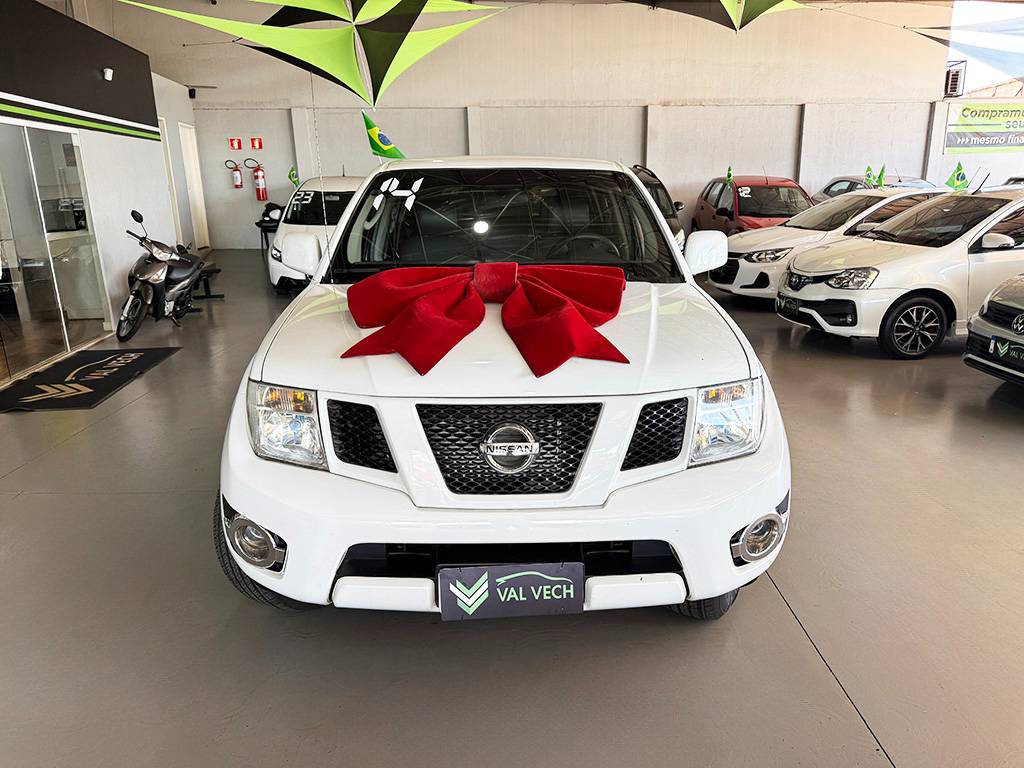 NISSAN FRONTIER