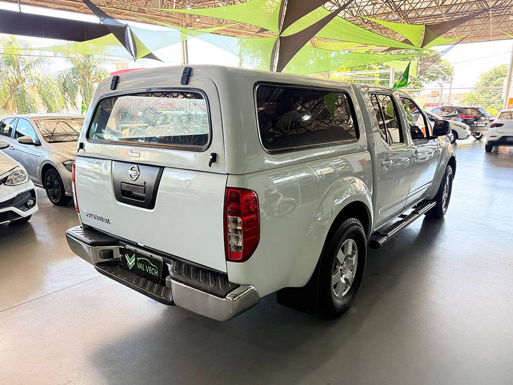 NISSAN FRONTIER