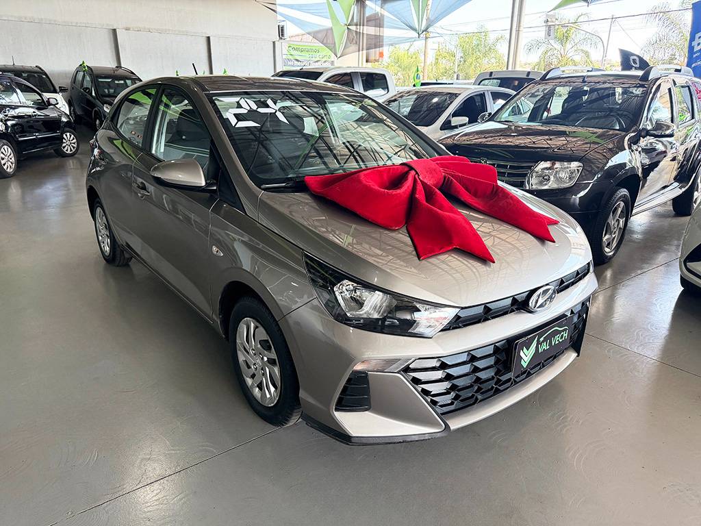 HYUNDAI HB20