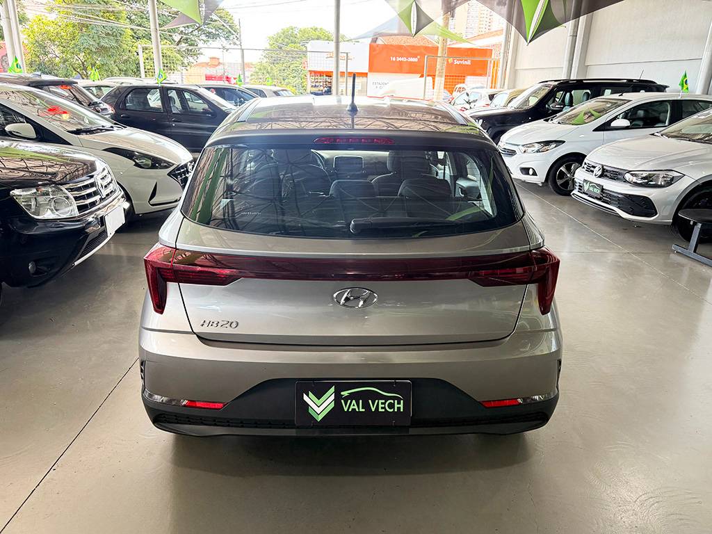 HYUNDAI HB20