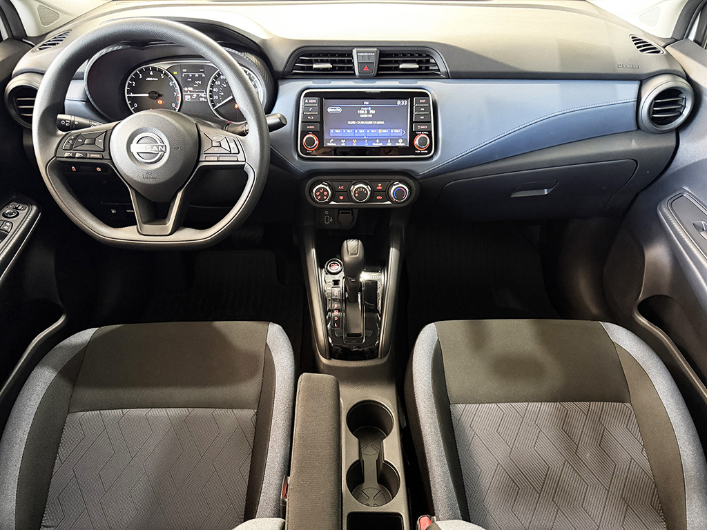 NISSAN VERSA