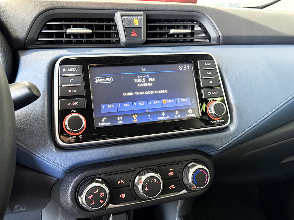 NISSAN VERSA