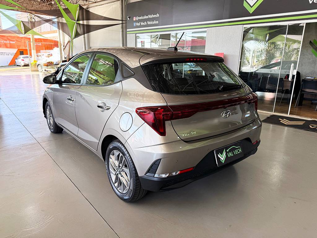 HYUNDAI HB20