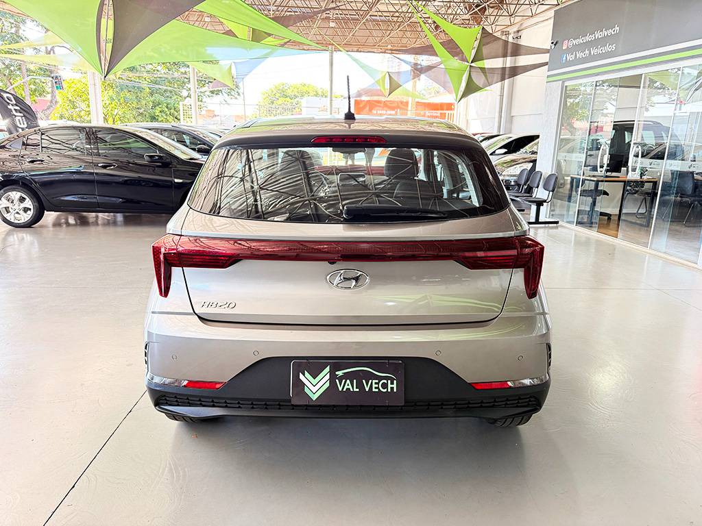 HYUNDAI HB20