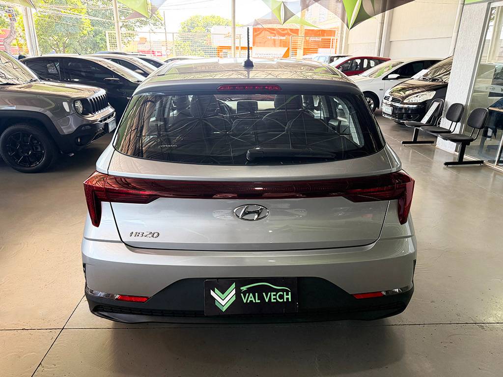 HYUNDAI HB20