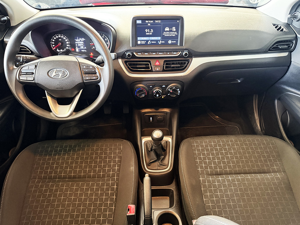 HYUNDAI HB20