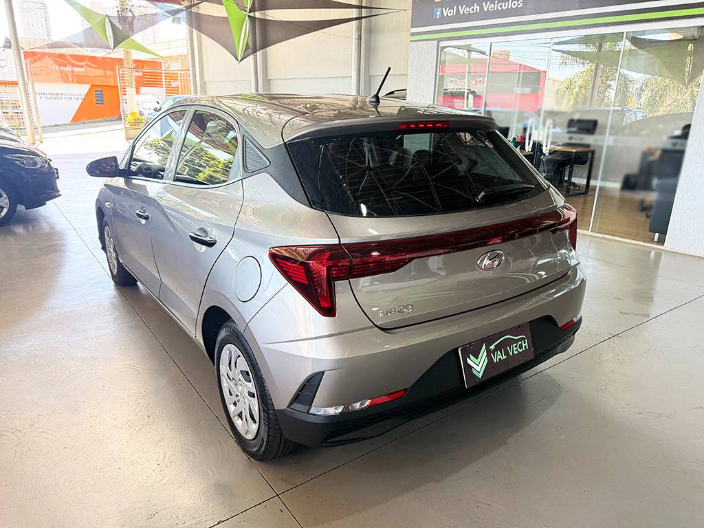 HYUNDAI HB20