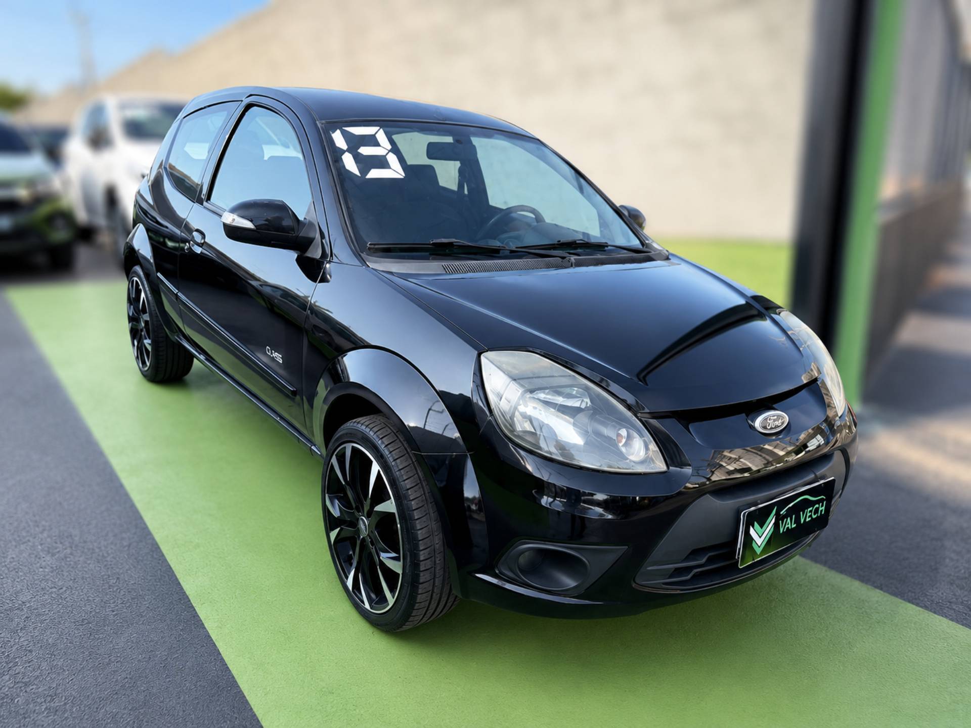 FORD KA