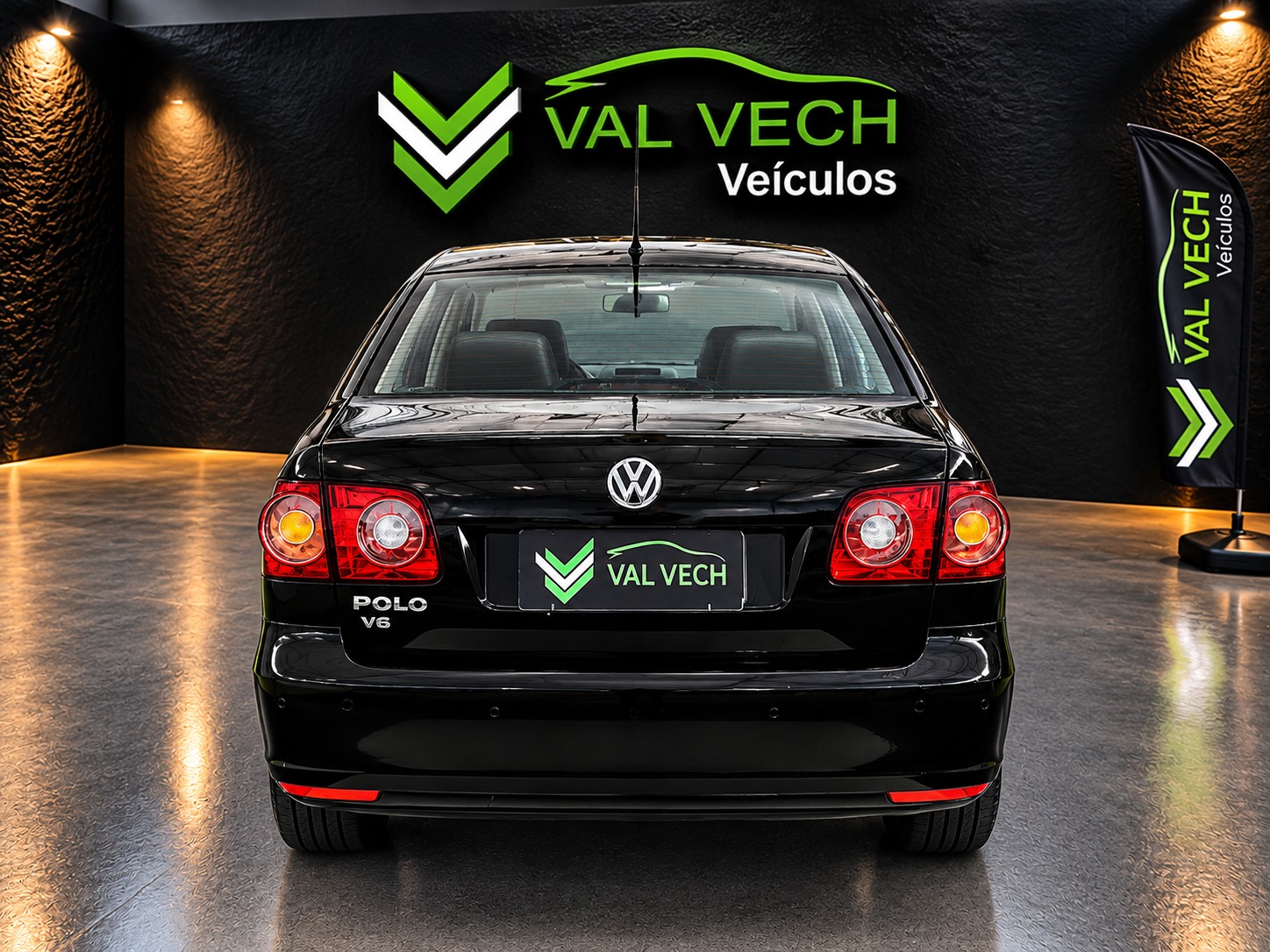 VOLKSWAGEN POLO SEDAN