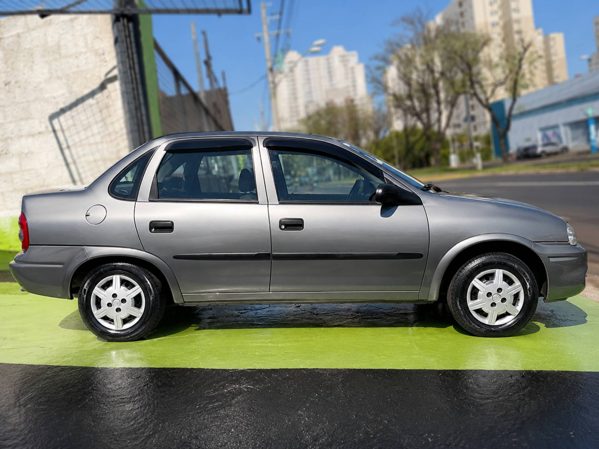 CHEVROLET CORSA