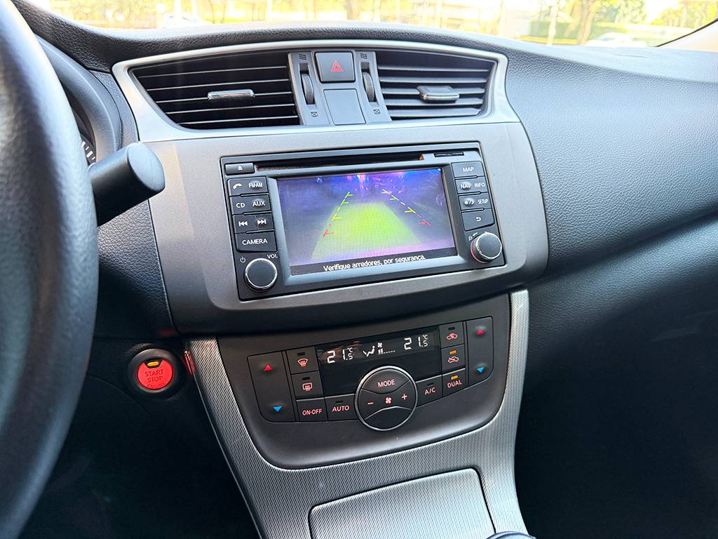 NISSAN SENTRA