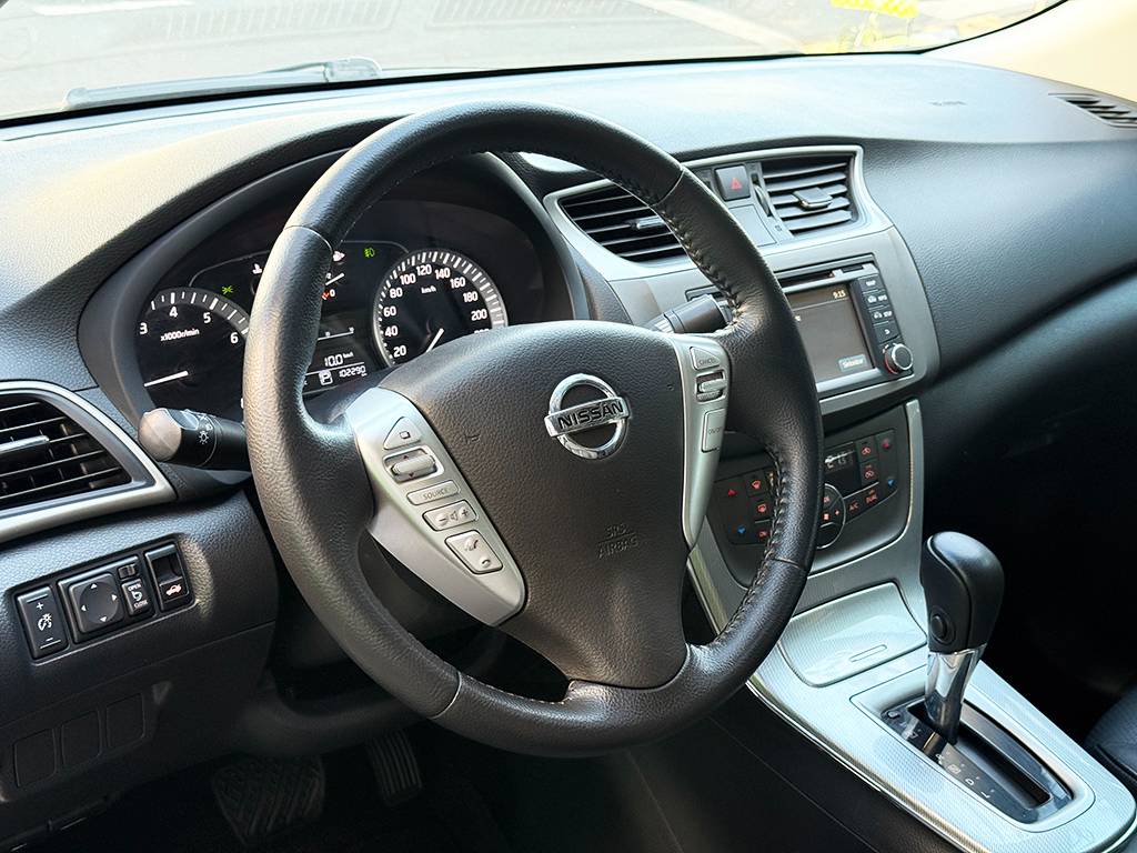 NISSAN SENTRA