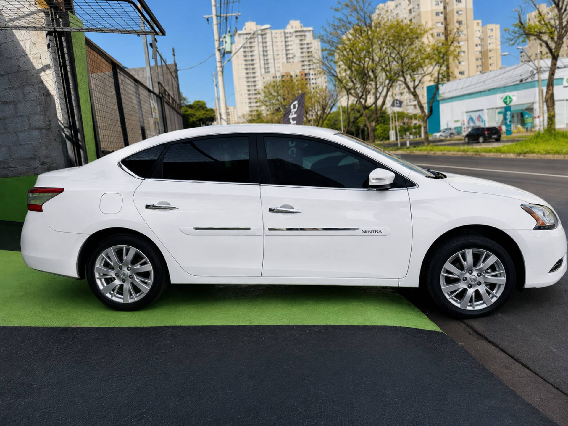 NISSAN SENTRA