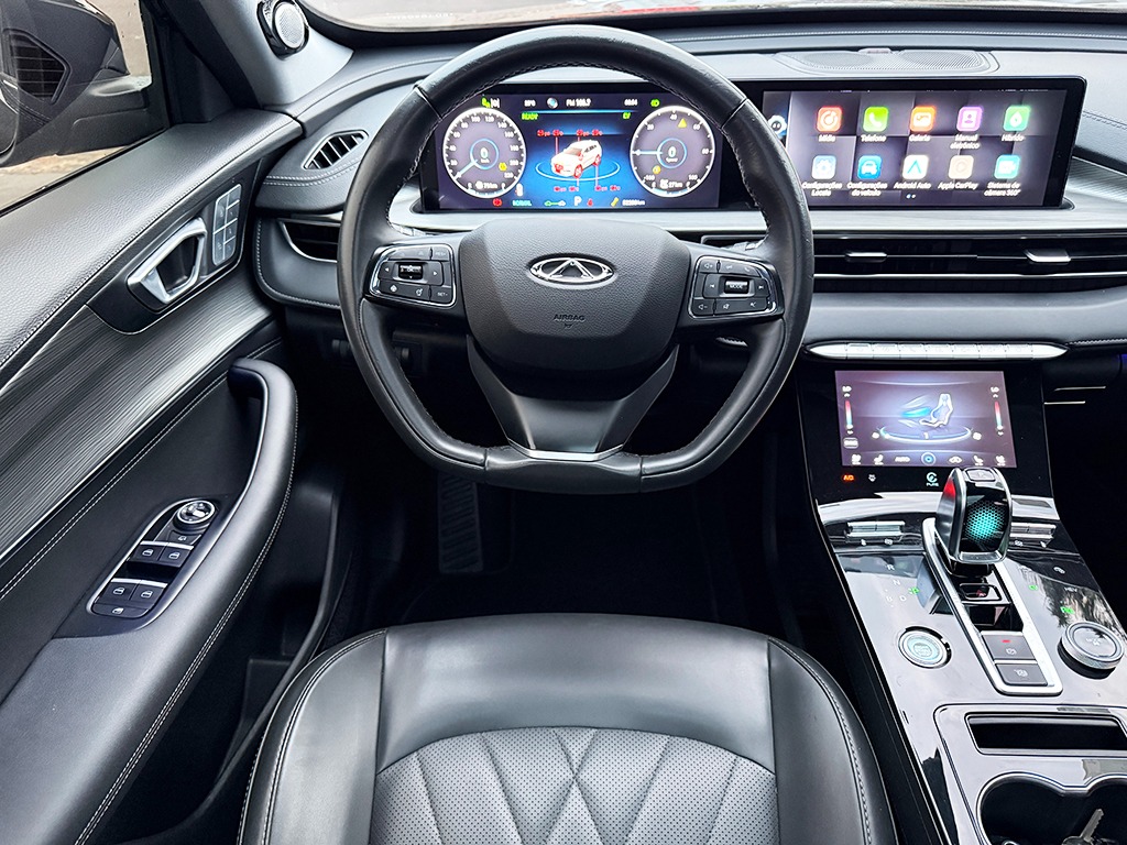 CHERY TIGGO 8